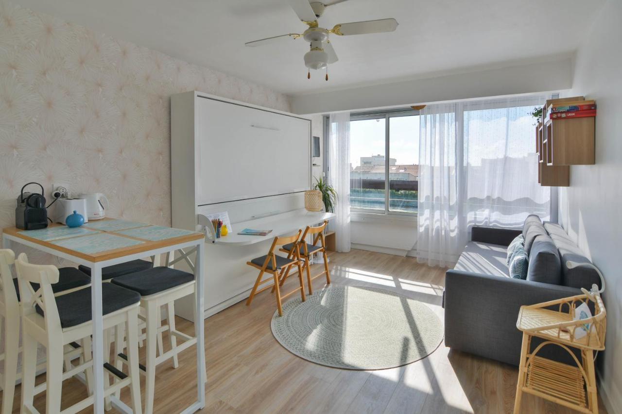 Studio Carnon, Plage, Port Et Commerces A 2 Pas Bagian luar foto